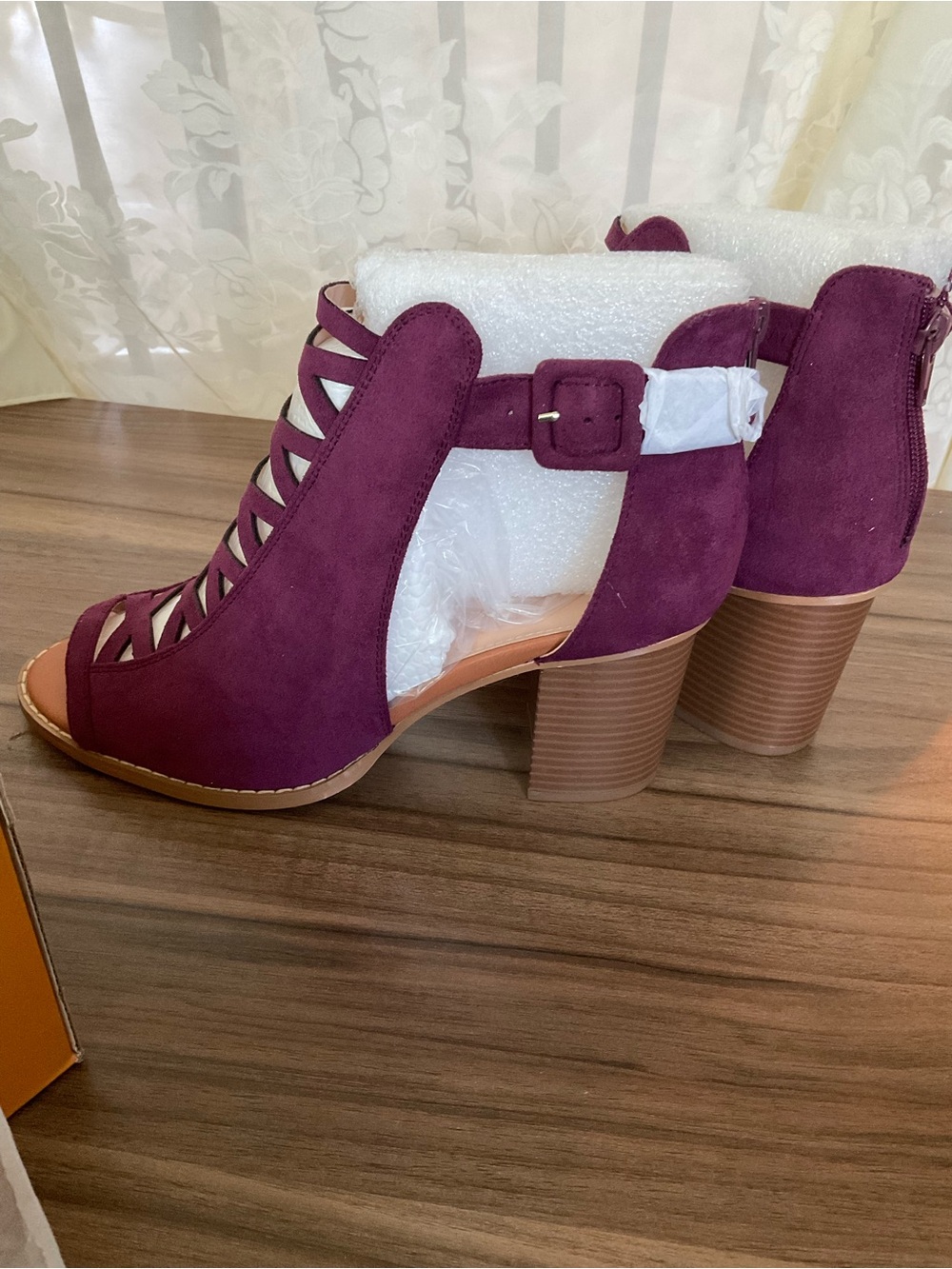 Liyuandian Purple Faux Suede Open Toe Block Heel Sandals Lace Up Cut, size 10 - Picture 6 of 8